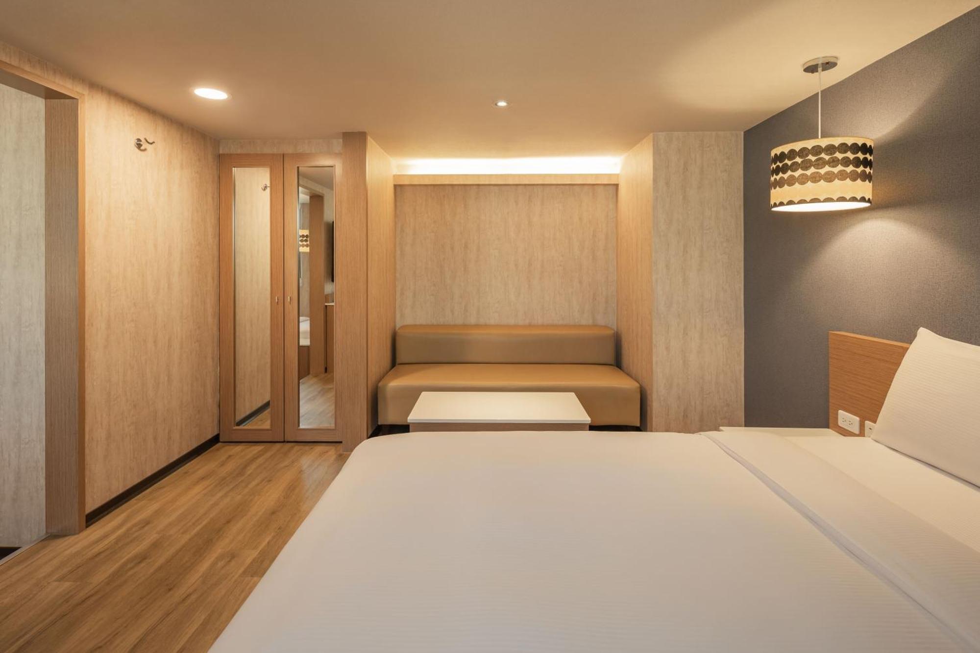 Kindness Hotel - Tainan Chihkan Tower Habitación foto