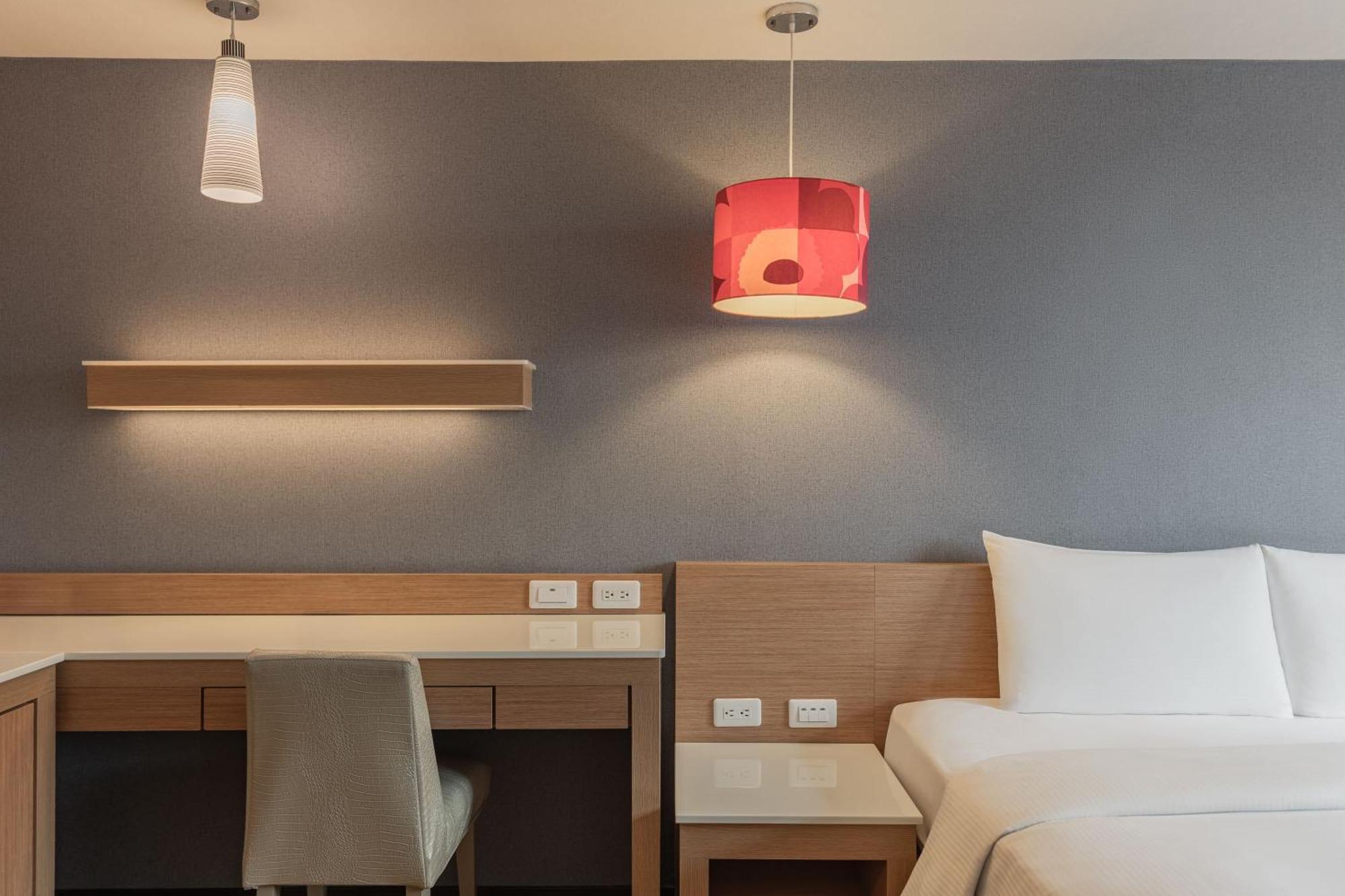Kindness Hotel - Tainan Chihkan Tower Habitación foto