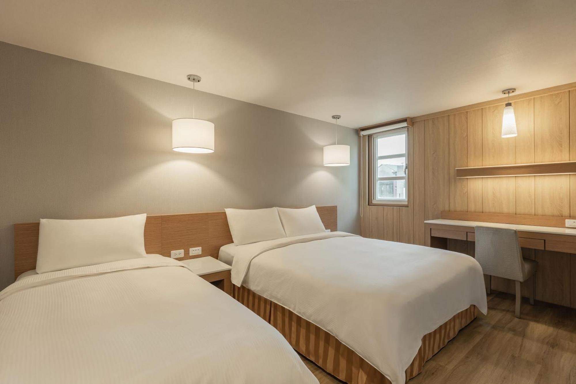 Kindness Hotel - Tainan Chihkan Tower Habitación foto