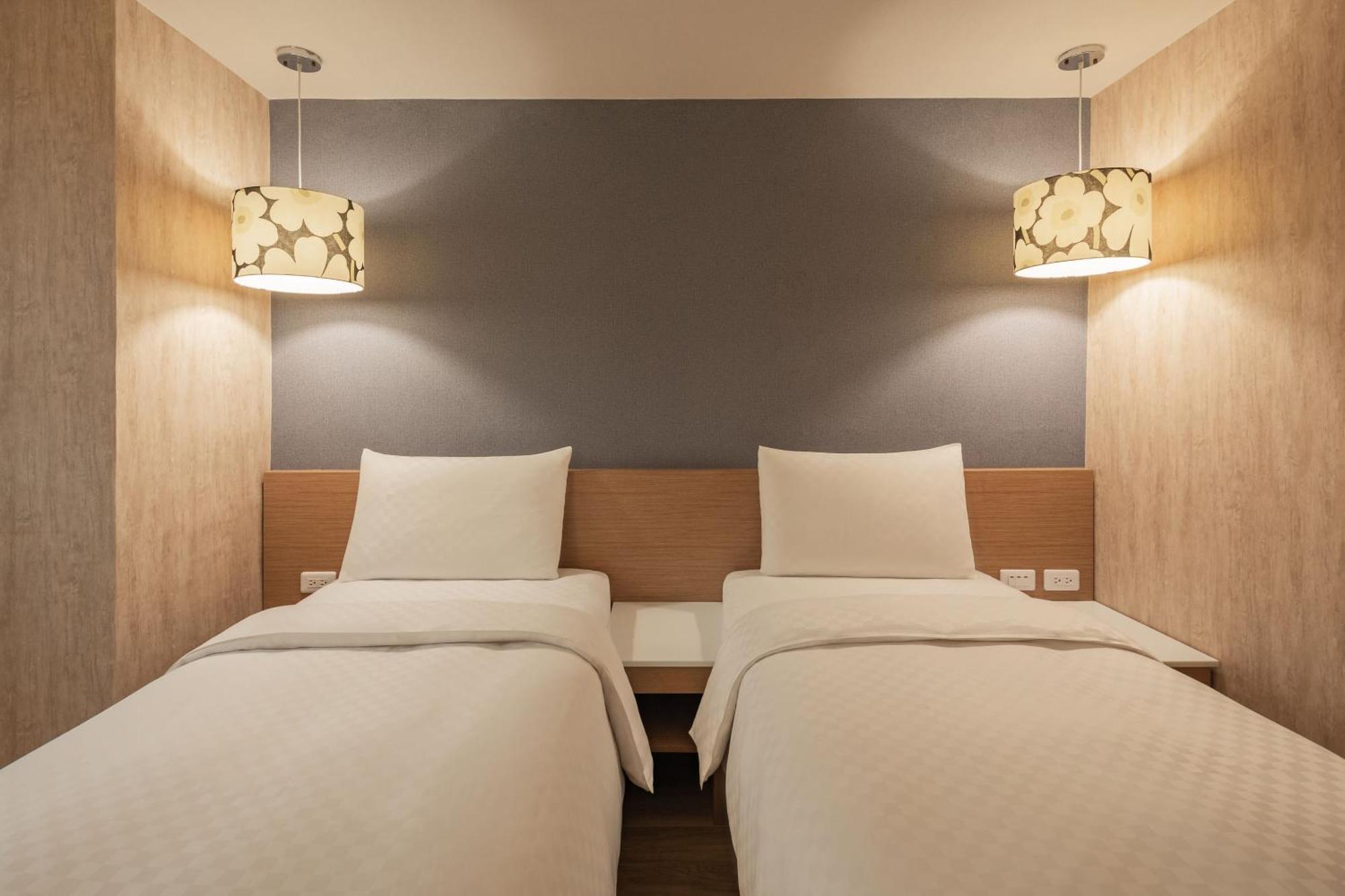 Kindness Hotel - Tainan Chihkan Tower Habitación foto