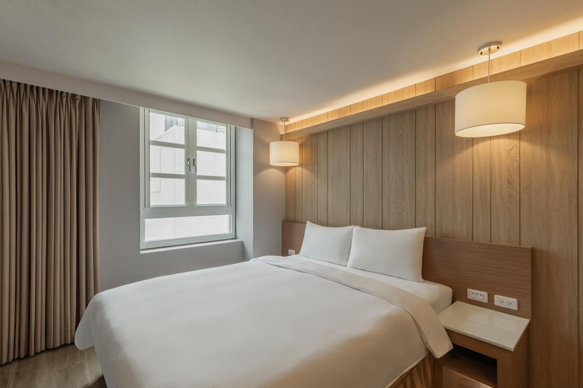Kindness Hotel - Tainan Chihkan Tower Habitación foto