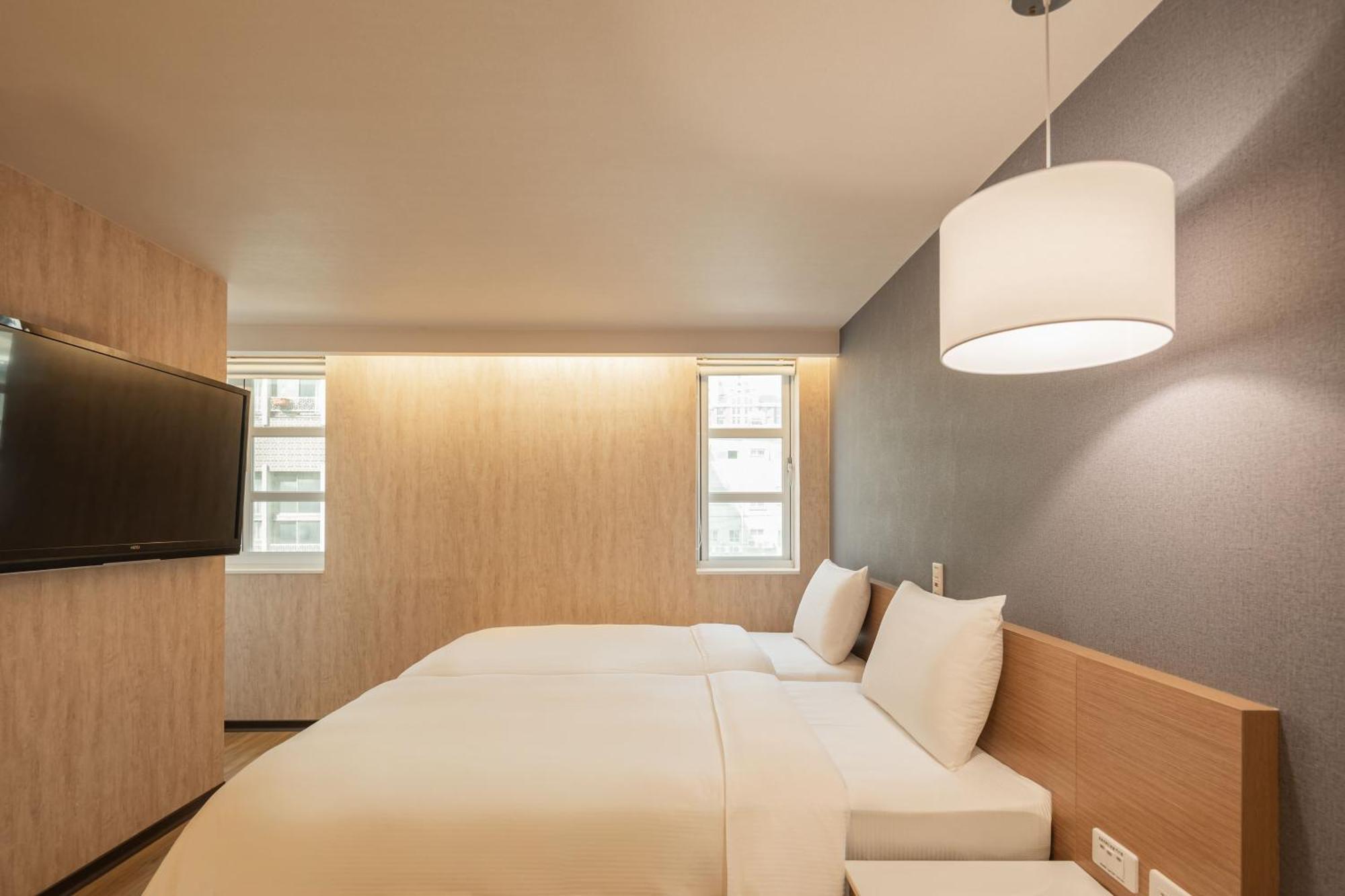 Kindness Hotel - Tainan Chihkan Tower Habitación foto
